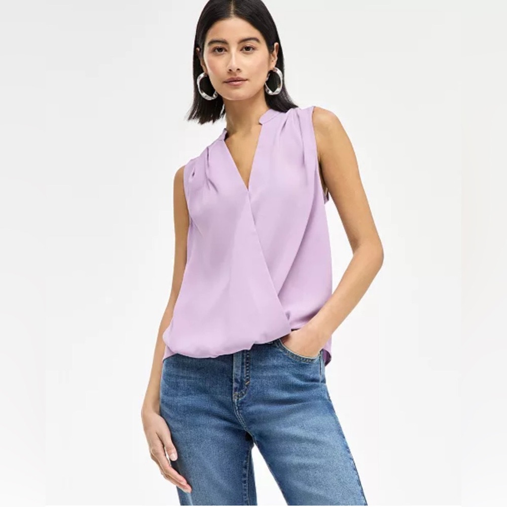 I.N.C. International Concepts Women's V-Neck Sleeveless Lavender Top